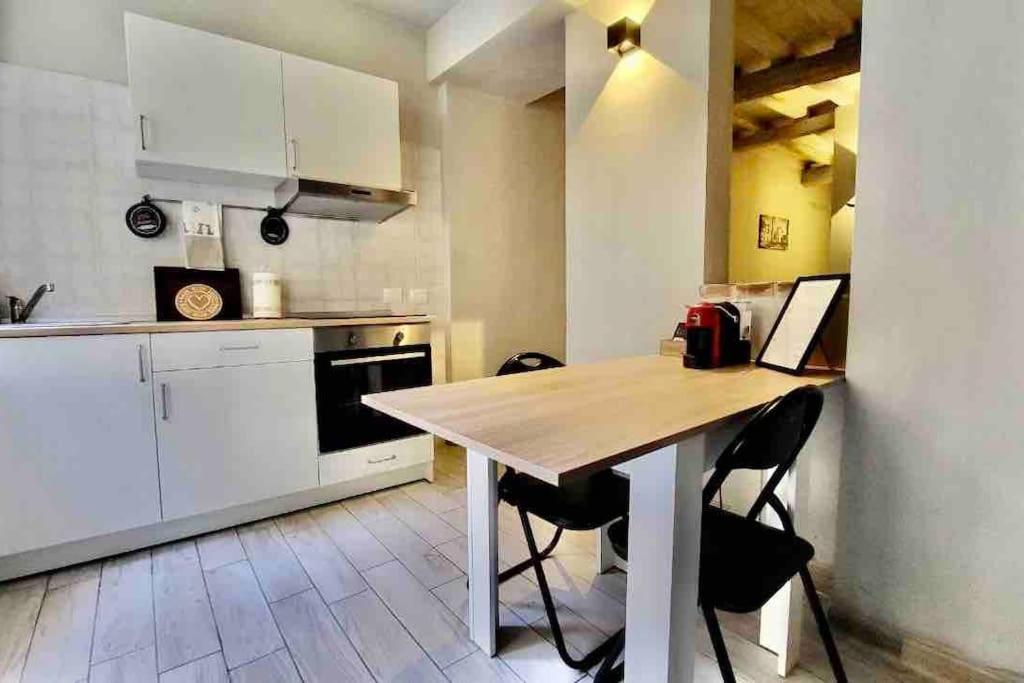 Appartement " In Centro Da Marghe" By Revenue House à Parme Extérieur photo