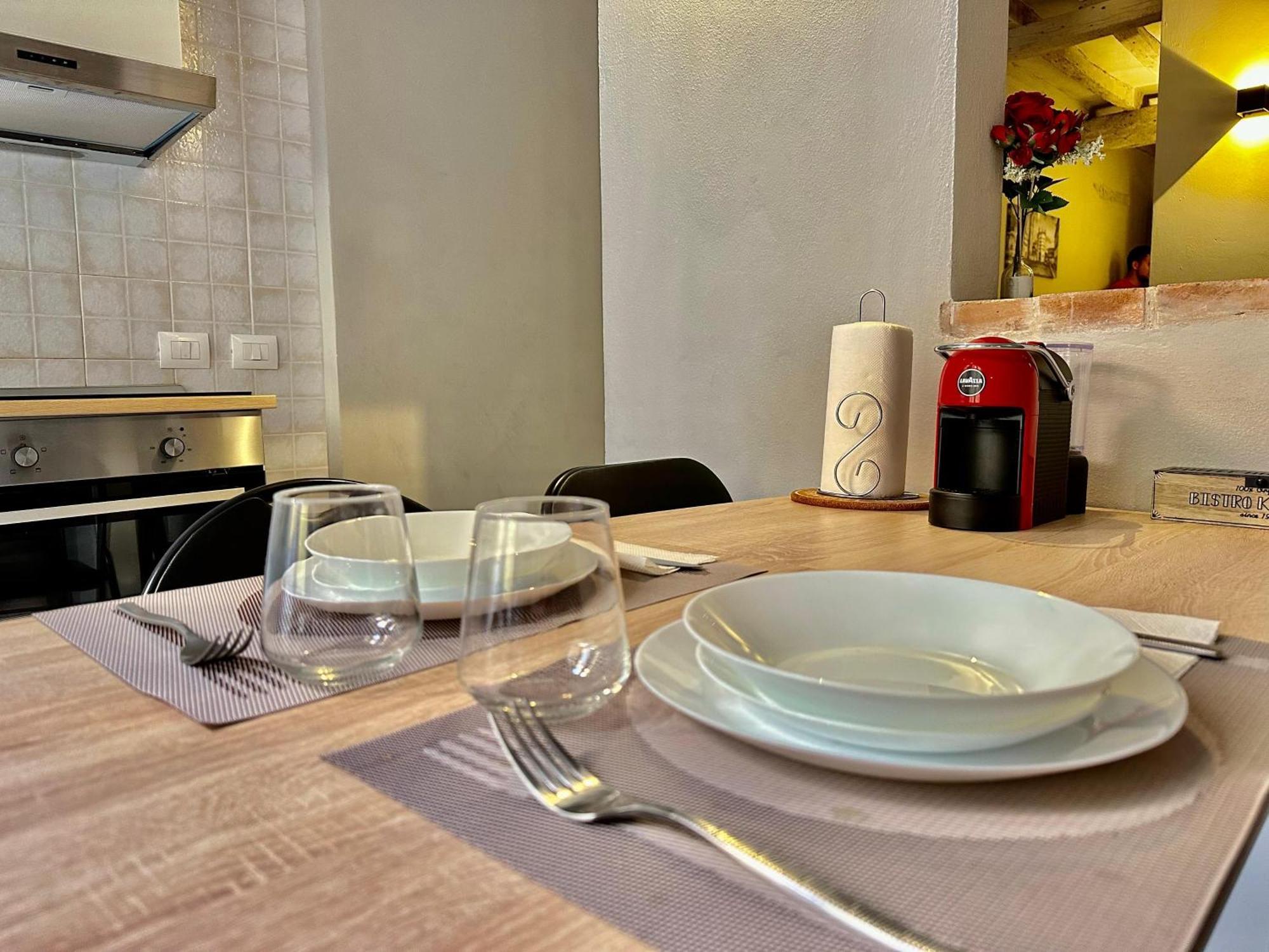 Appartement " In Centro Da Marghe" By Revenue House à Parme Extérieur photo